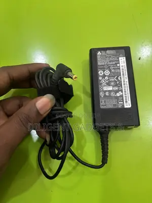 Follow-Come 65watts Acer Medium Mouth Charger