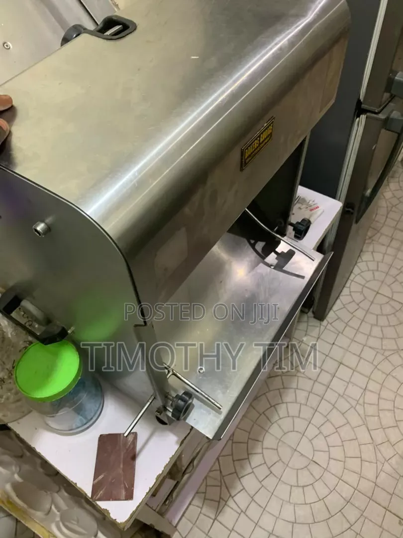 Bread Slicer