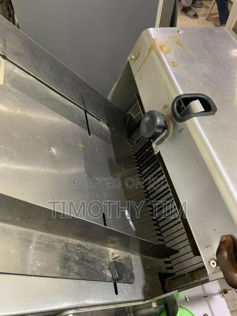 Bread Slicer