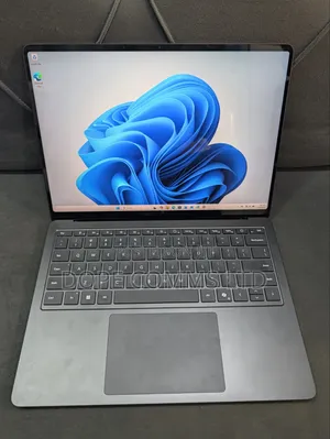 Microsoft Surface Laptop 8 16GB Qualcomm Snapdragon X Plus SSD 512GB