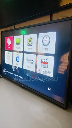 LG 32inches TV (Not Smart)