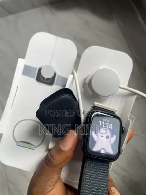 Apple Watch Series 9 45mm GPS – 100% Battery Health