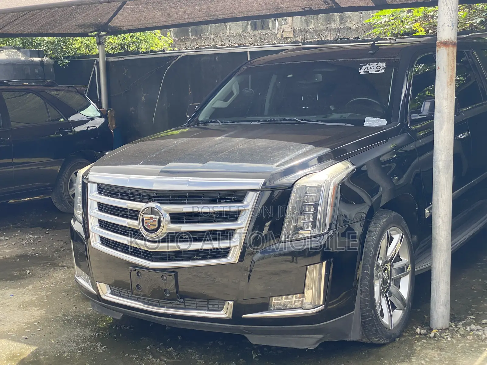 Cadillac Escalade ESV 2014 Black