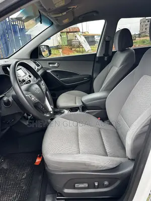 Hyundai Santa Fe 2015 White