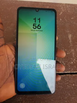 Samsung Galaxy A06 128 GB Gray