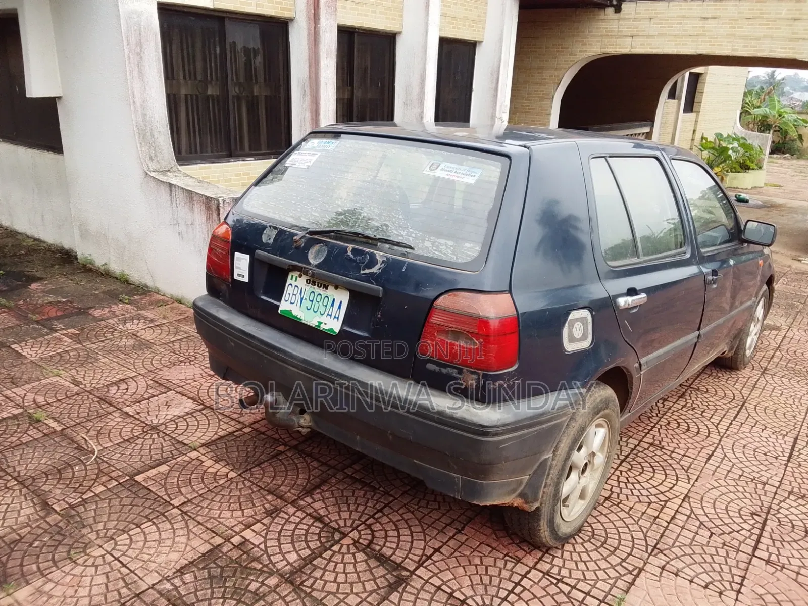 Volkswagen Golf 2004 Blue