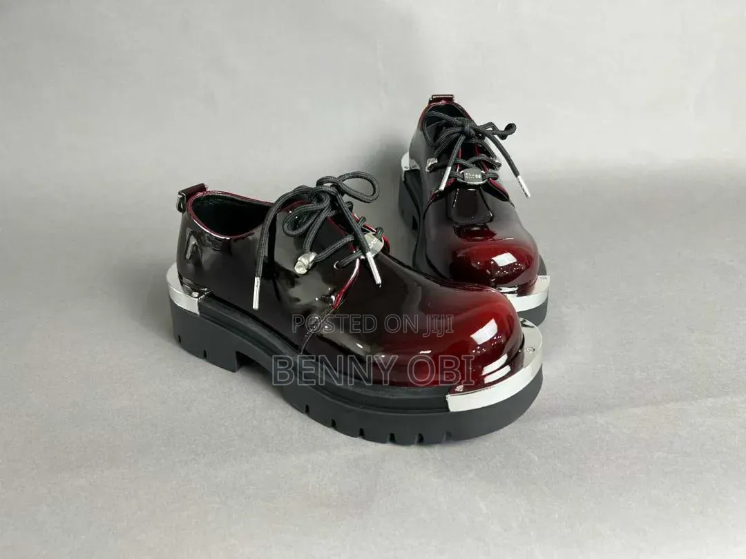 Men's Outing Shoe