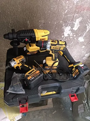 DeWalt Cordless Four in One Machine