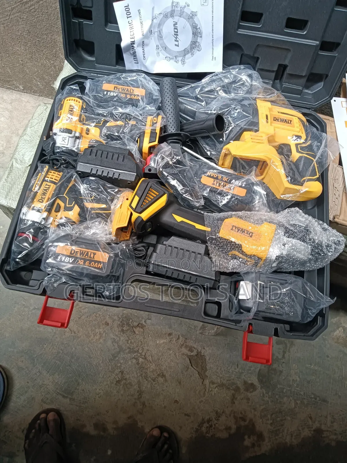 DeWalt Cordless Four in One Machine