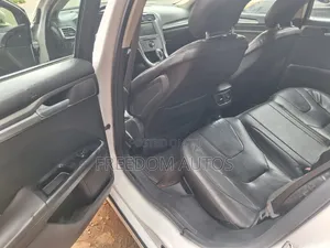 Ford Fusion 2013 White
