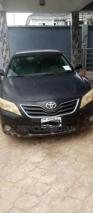 Toyota Camry 2010 Black