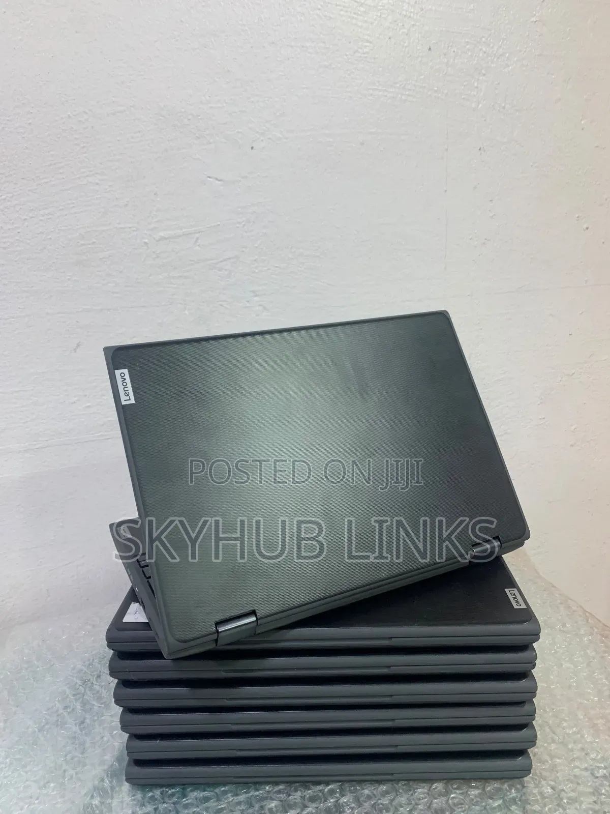 Laptop Lenovo 300e 4GB Intel Celeron SSD 128GB