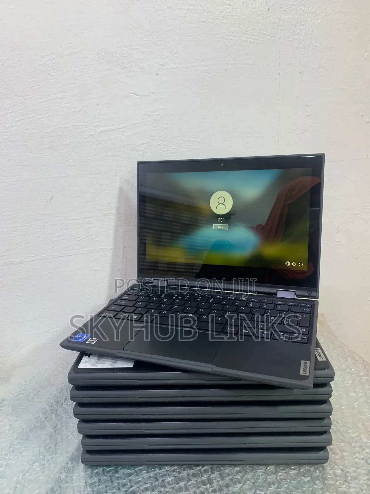 Laptop Lenovo 300e 4GB Intel Celeron SSD 128GB