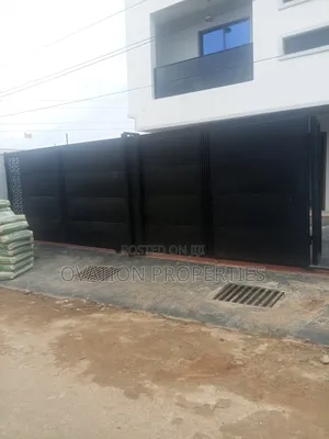4bdrm Duplex in Leye Prat Isheri, GRA Phase 2 Shangisha for sale
