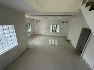 3bdrm Duplex in Horizon 1 Estate, Ikate for rent