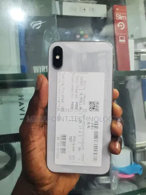 Apple iPhone X 64 GB White