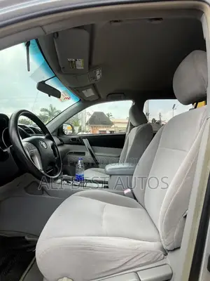 Toyota Highlander 2008 Silver