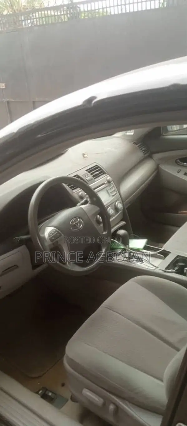 Toyota Camry 2010 Black
