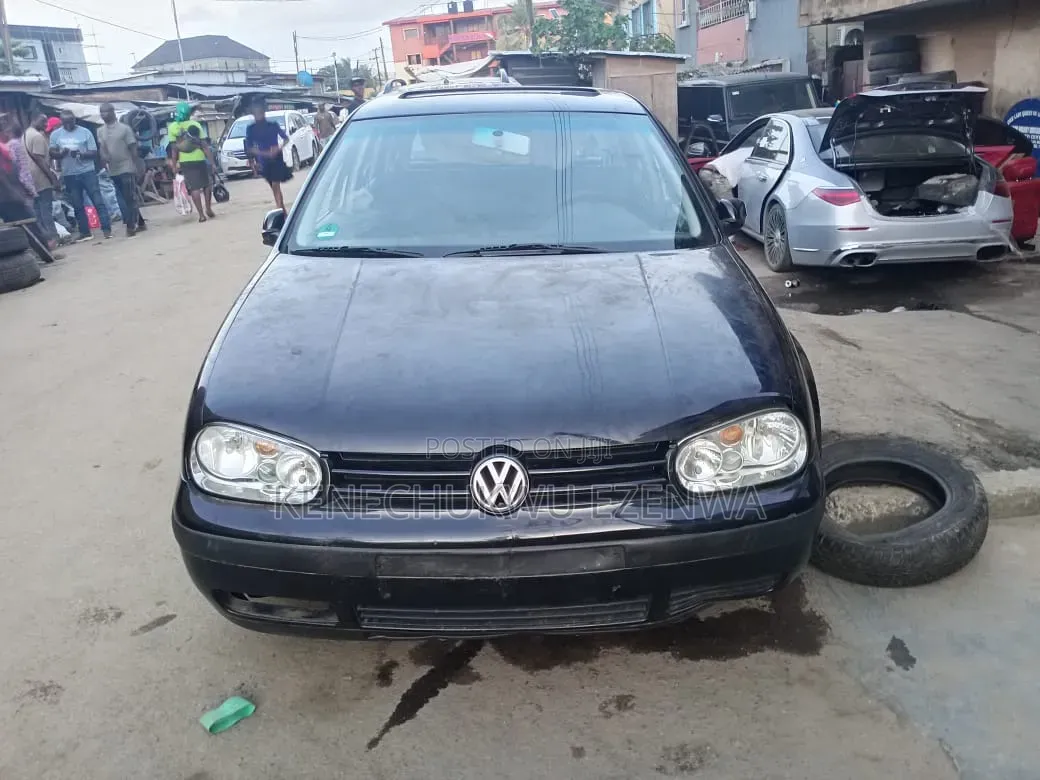 Volkswagen Golf 2004 Black