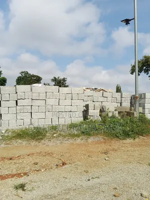 Concrete Vibrating Glass Blocks