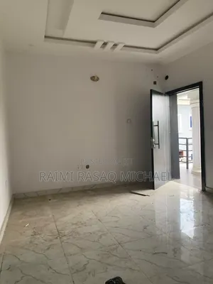 2bdrm Apartment in Paradise Estate, Lakowe for rent