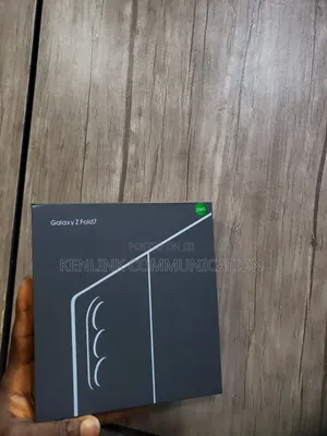 New Samsung Galaxy Z Fold7 256 GB Silver