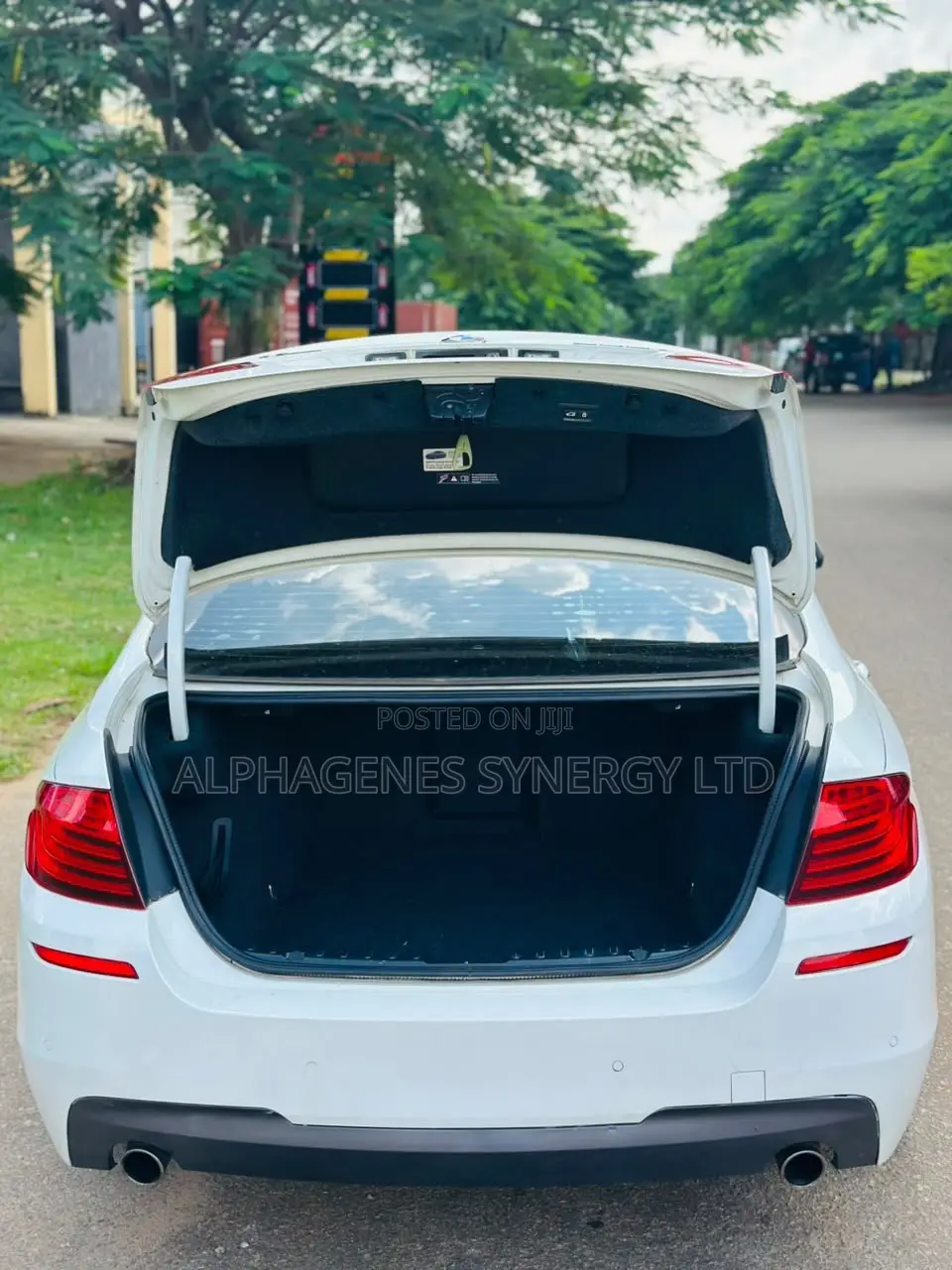 BMW 5 Series 2016 White