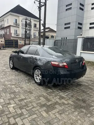 Toyota Camry 2009 Gray