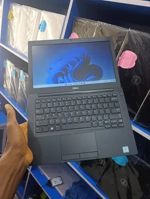 Laptop Dell Latitude 7290 8GB Intel Core i7 SSD 256GB