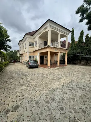 4bdrm Duplex in Gwarimpa, Life Camp for sale