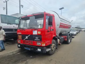 Volvo CNG Truck