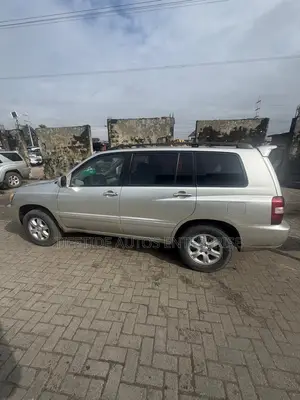 Toyota Highlander 2003 Silver