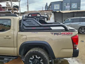 Original Tacoma Boot Cover 200