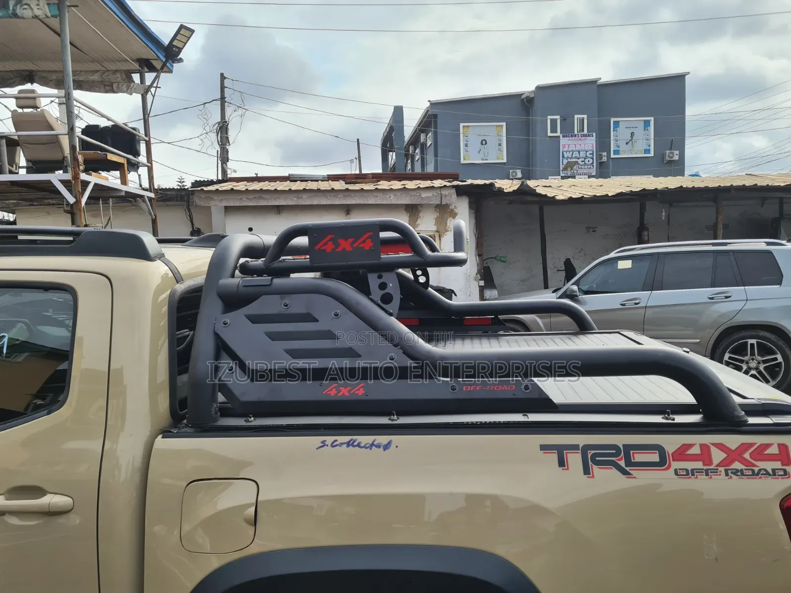 Original Tacoma Boot Cover 200