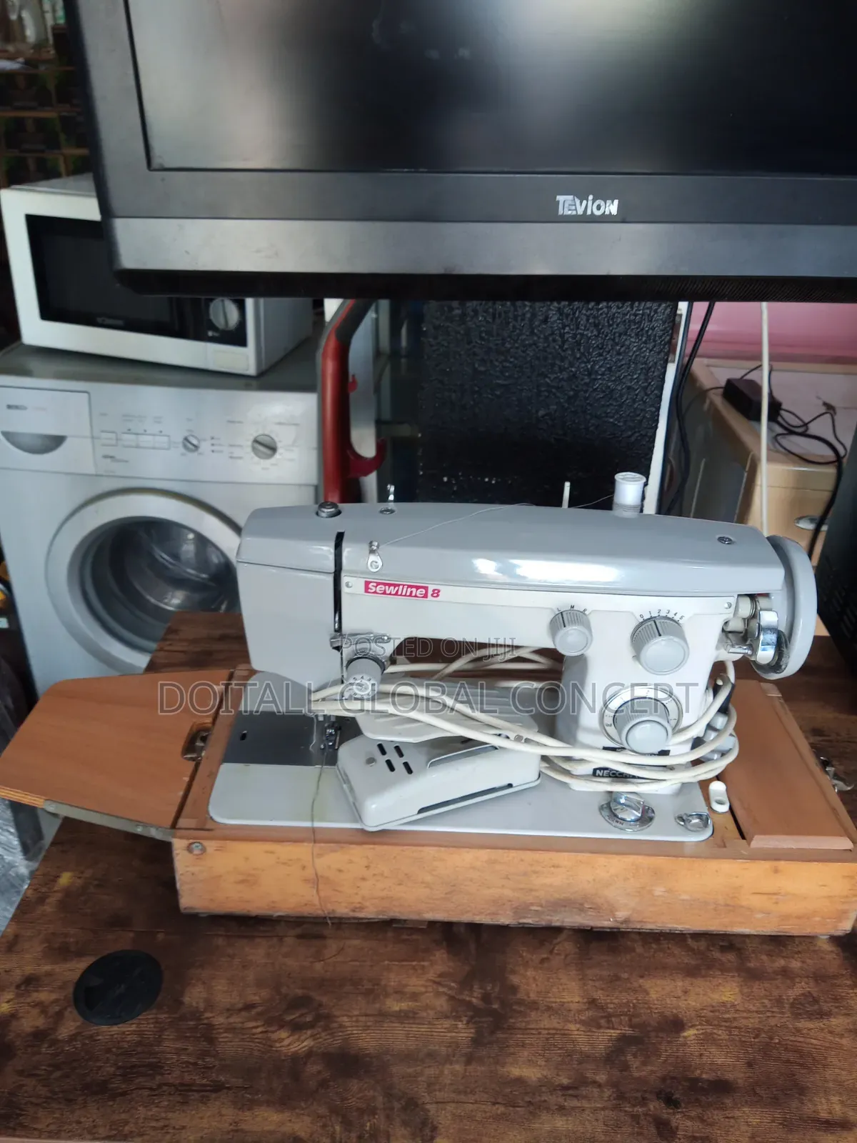 Industrial Sewing Machine