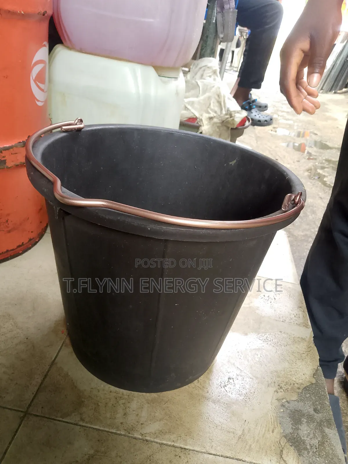Neuprene Bucket