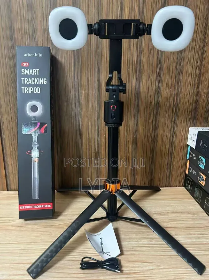 Smart Tracking Tripod