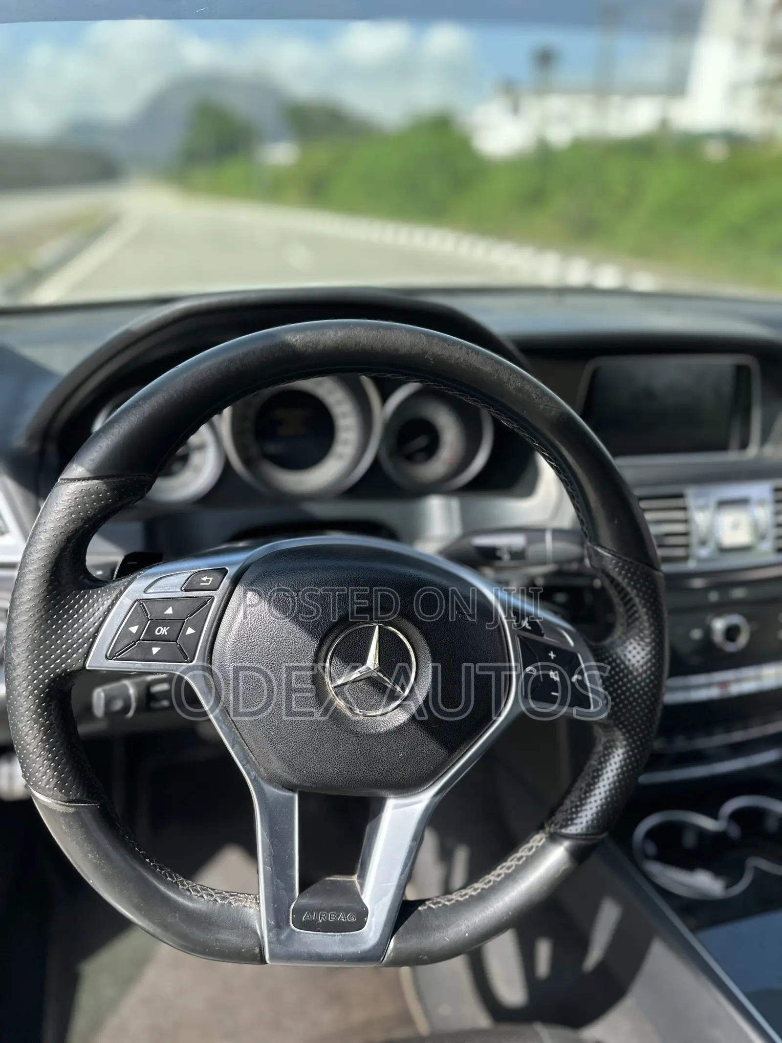 Mercedes-Benz E400 2017 White