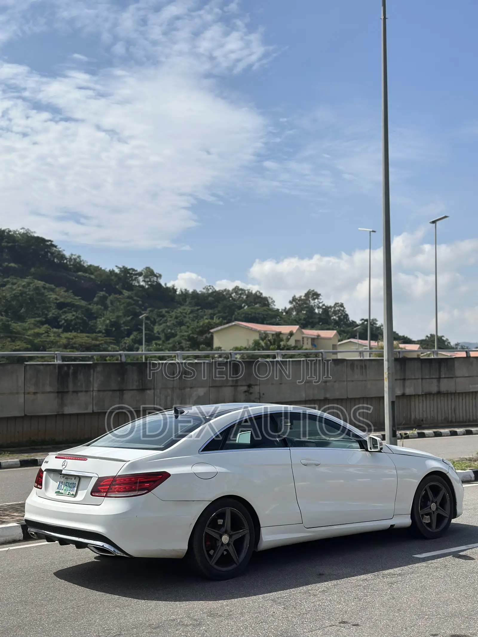 Mercedes-Benz E400 2017 White