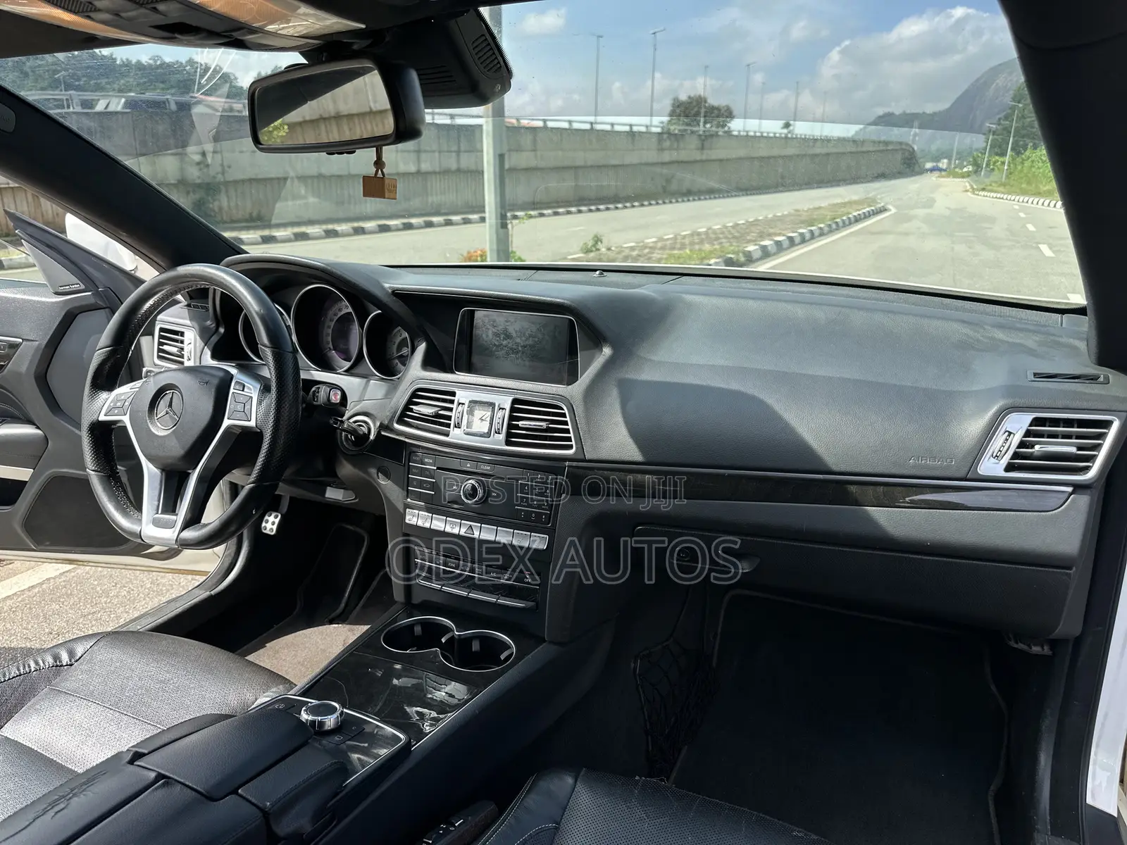 Mercedes-Benz E400 2017 White