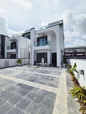 5bdrm Duplex in Ikate for sale