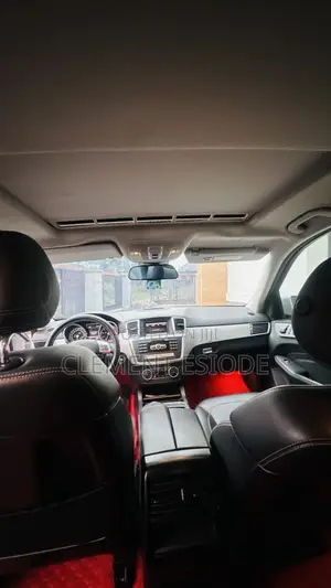 Mercedes-Benz M Class ML350 4MATIC 4dr SUV AWD (3.5L 6cyl 7A) 2015