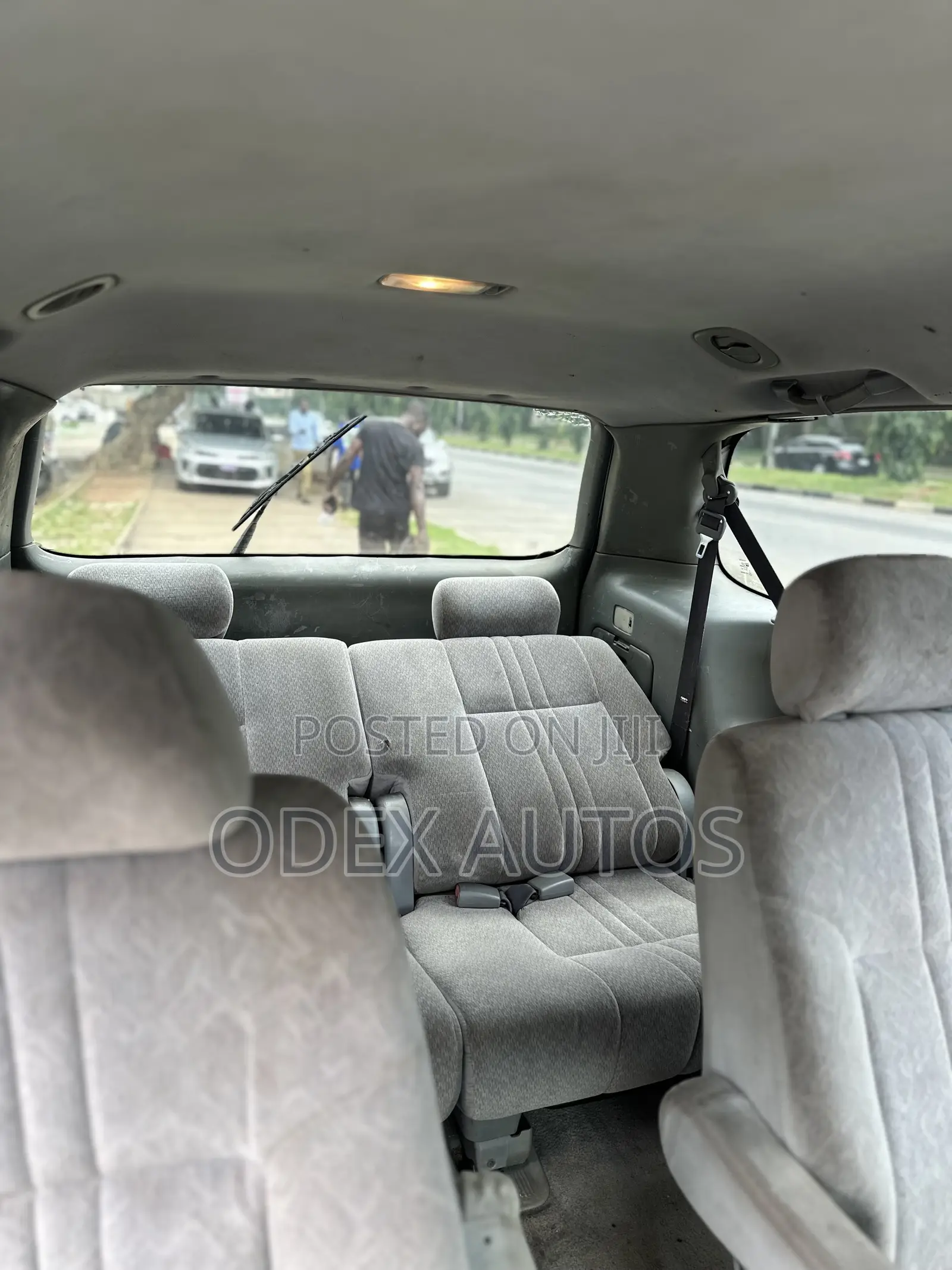 Toyota Sienna LE 2003 Silver