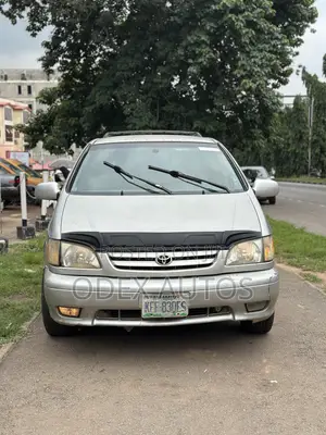 Toyota Sienna LE 2003 Silver