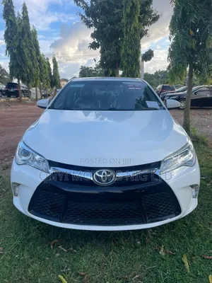 Toyota Camry 2016 White