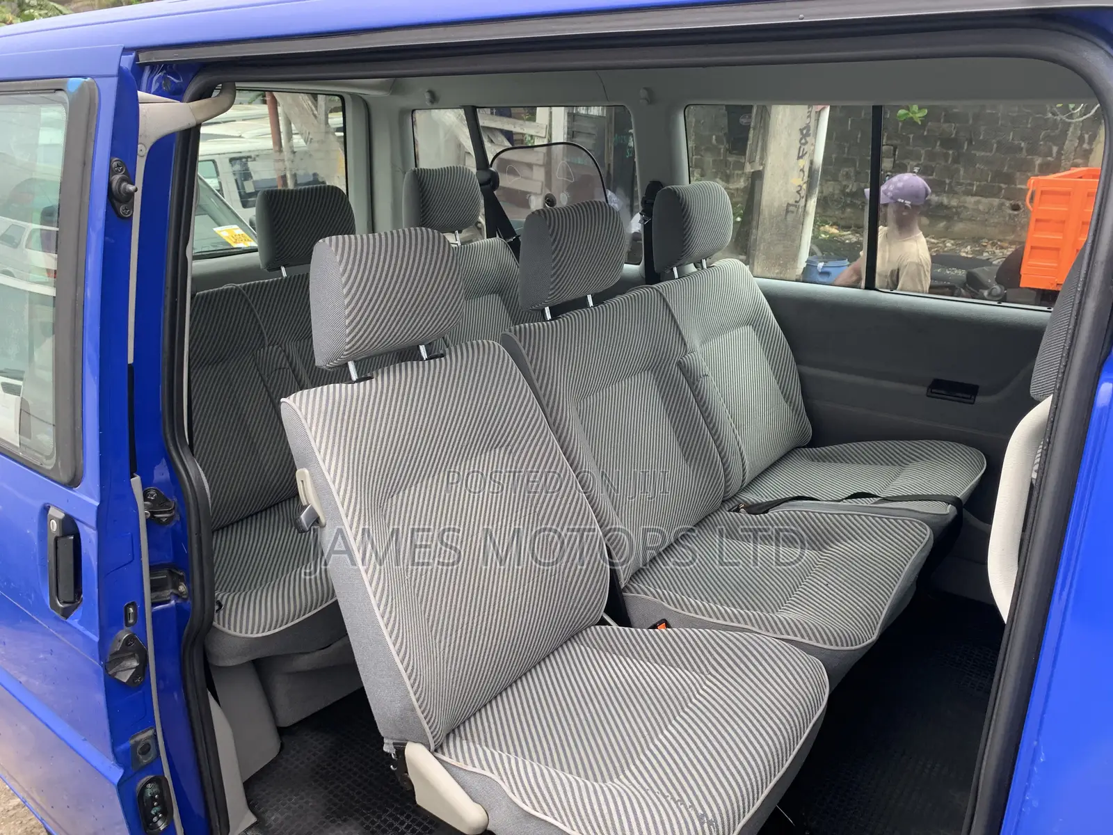 Volkswagen Transporter 2005 Blue