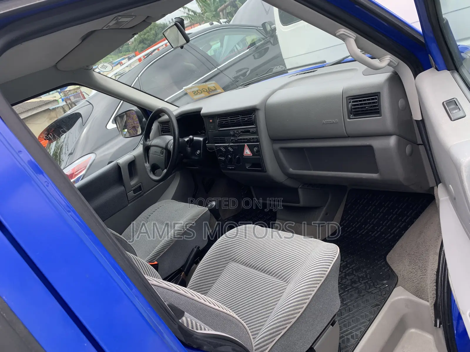 Volkswagen Transporter 2005 Blue
