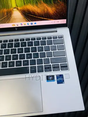 Laptop HP EliteBook 840 G9 16GB Intel Core i7 SSD 512GB