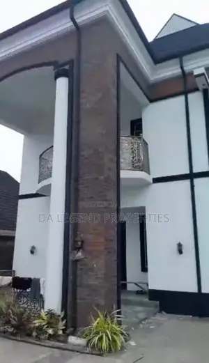 5bdrm Duplex in Obio-Akpor for sale