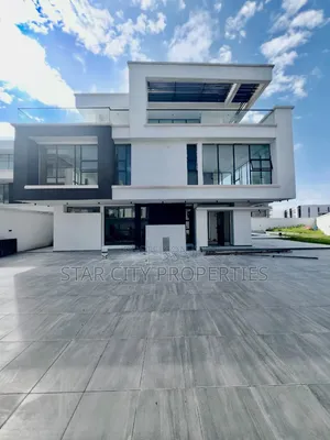 5bdrm Duplex in Osapa London for sale